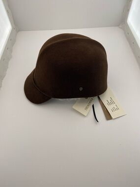 Helen Kaminski | Accessories | Helen Kaminski Classic 5 Designer